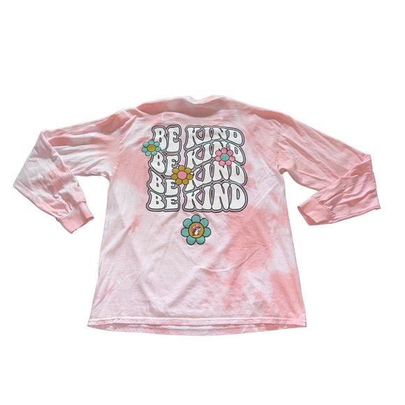 Buc-ee’s Be Kind Flower Tie-Dye Long Sleeve Tee - Picture 2 of 4
